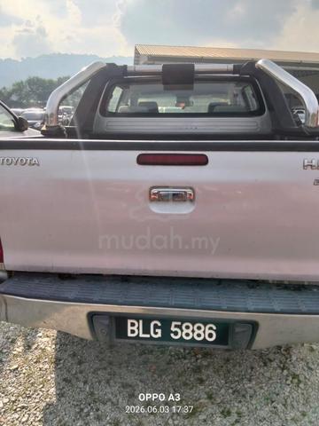 2011 Toyota HILUX 2.5 G (M) - 3