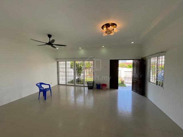 Single Storey Semi D, Chee Seng Garden, Garden 1