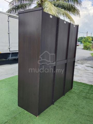 YD89A Almari Baju 6 x 7 Feet 3 Sliding Doors - photo 2 of 6