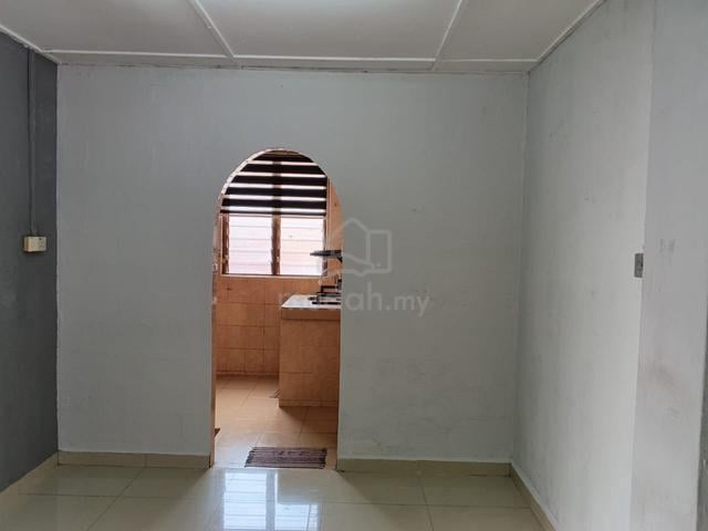 Seksyen 1 Wangsa Maju Flat 1