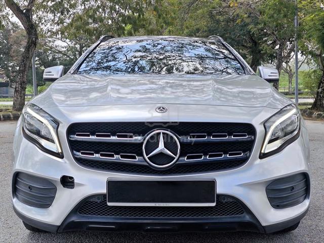 Mercedes Benz GLA250 4MATIC AMG LINE (CBU) - 4