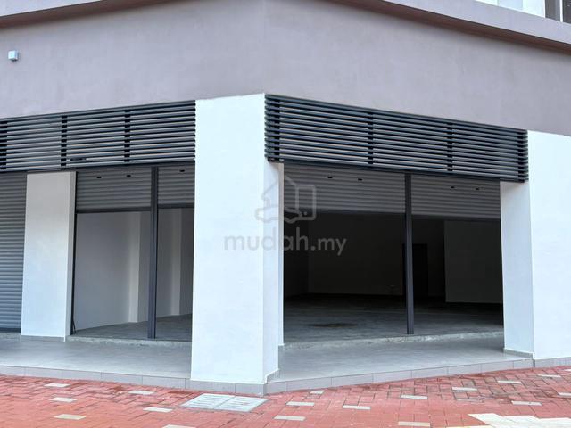 Bayan Baru Ground Floor Corner Shoplot For Rent 1