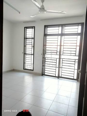 Pulai Mutiara Full Loan Unit Cheaper Market Hot Location Unit 2
