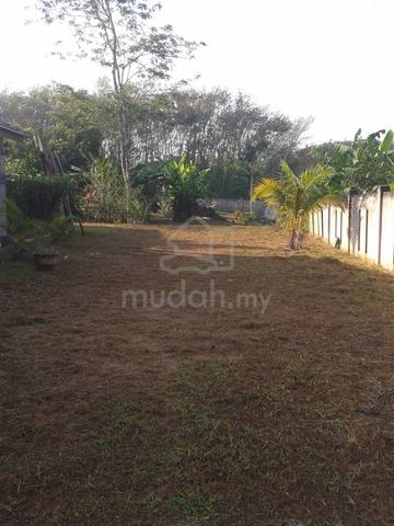 Tanah beserta sebiji Banglo di Sik Kedah untuk dijual 5