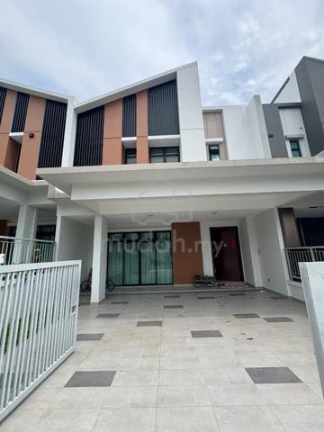 Horizon Hills The Cove 2 Storey Superlink 26x75 Unblock View G&G 1
