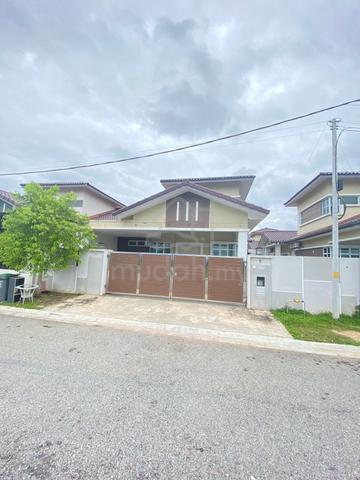 Single Storey Semi-D  House For Rent 1