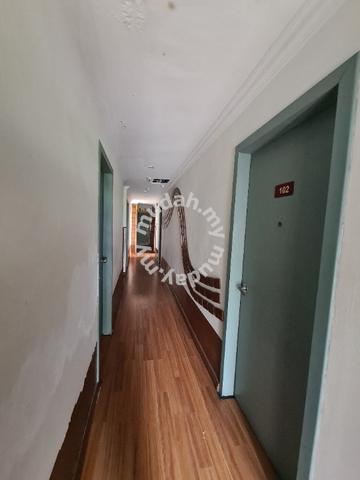 Kk Town|4 Storey Corner Hotel 1