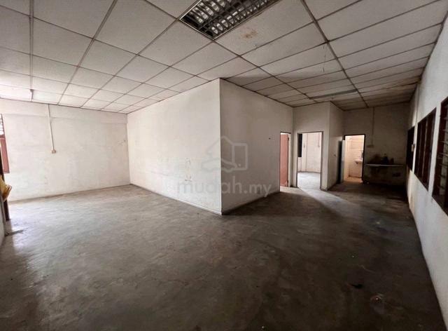 1.5 Storey Light Industrial Factory For Rent @ Valdor Industrial Area 1