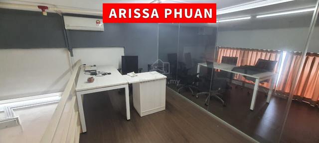 Suntech Office Lot @ Bayan Baru — 700sqft Furnished 1
