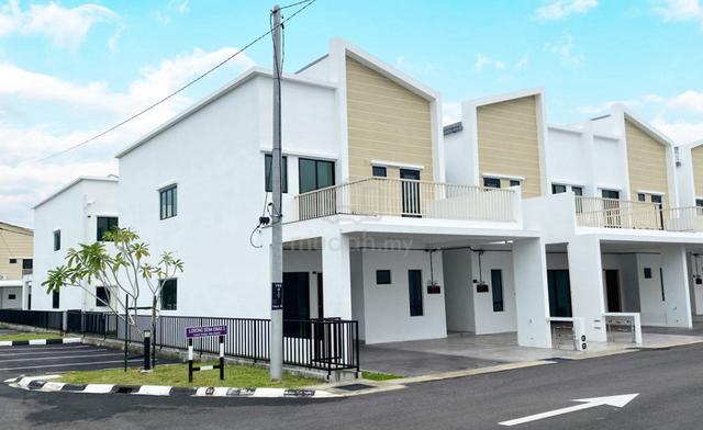 [Best Deals] Townhouse Upper Unit @ Taman Sena Emas 1