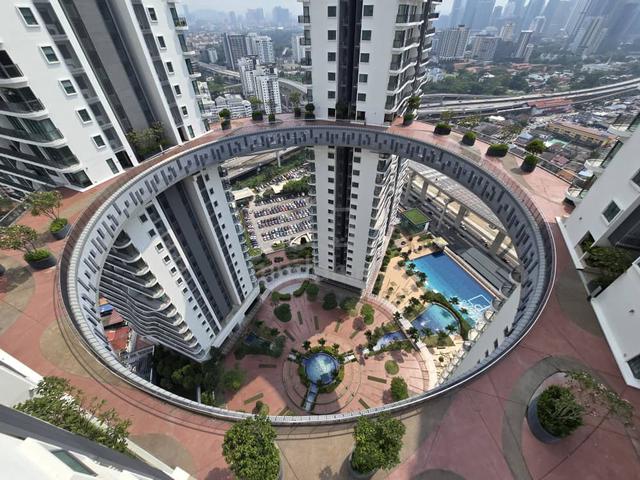 LINQ SKY RESIDENCES (Datum Jelatek) 2