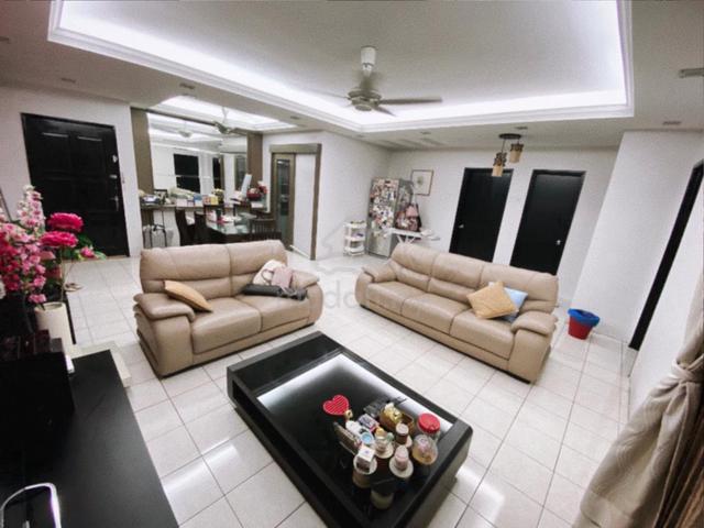 Bayu Puteri Apartment 1