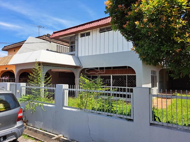 ALOR AKAR Semi D 5 rooms Fully furnished 1