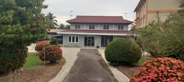 Rumah & Tanah Kampung 1