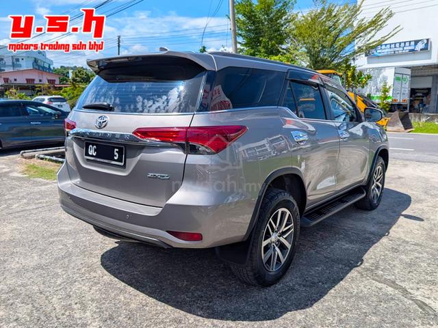 2017 Toyota FORTUNER 2.7 SRZ 4x4 (A) - 5