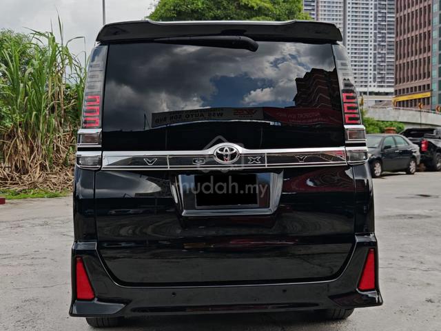 2019 Toyota VOXY 2.0 ZS KIRAMEKI II (A) SUNROOF - 5