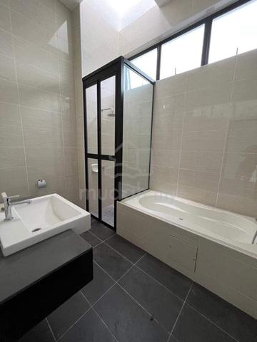D’Art 18 Collection 冠群花园 / Kulai / Double Storey / Cluster / Full Loan 4