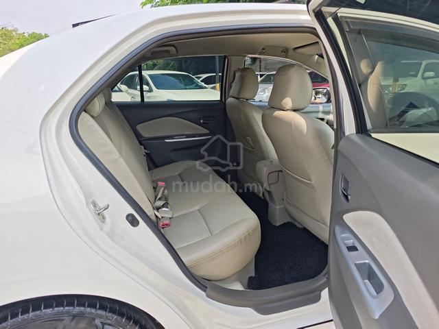2011 Toyota VIOS FULL SPEC 2.0 (AUTO) - 5