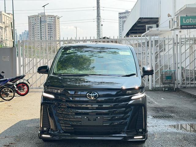 2024 Toyota VELLFIRE 2.4 Z PREMIER (GR, HUD, DIM) - 2