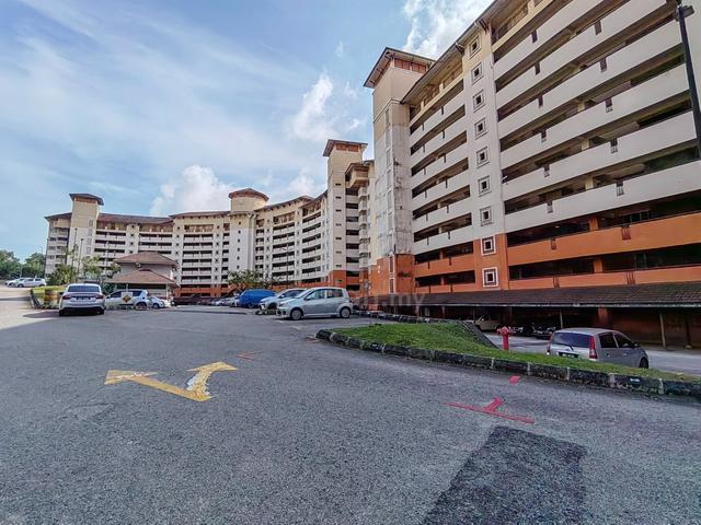Pangsapuri Baiduri (Seksyen 7 Shah Alam) 1