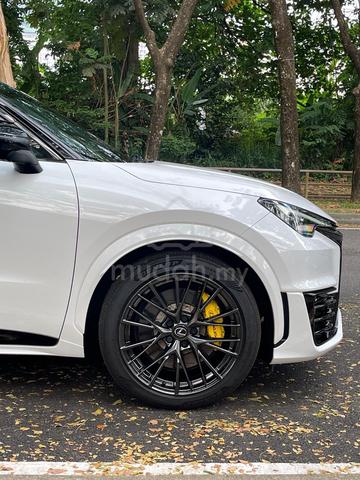 2025 Lexus LBX 1.6 MORIZO RR Bespoke EDITION (A) - 2