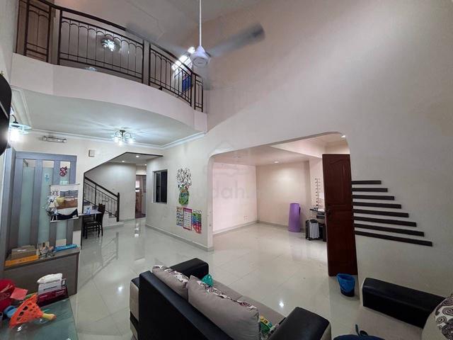 Skudai 1.5 Storey House Jalan Bakti Taman Mutiara Rini Renovated 1