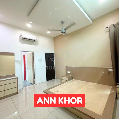 Lunas Corner Lot Bungalow House Partly Furnished Rent at Kulim Square 3