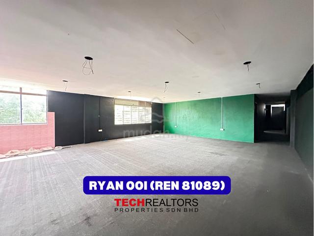 Double Storey Warehouse For Rent, Mergong, Alor Setar 1