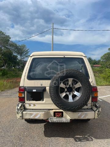2000 Mitsubishi PAJERO 2.5 D (M) - 2