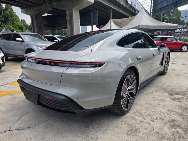 2024 Porsche TAYCAN Chalk 5Yrs Warranty New Stock - 3