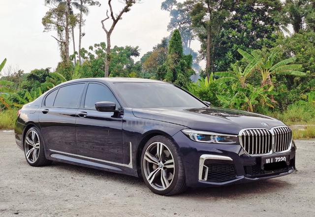 2018 Bmw 740Le xDrive 2.0 (A) loan kedai - 3
