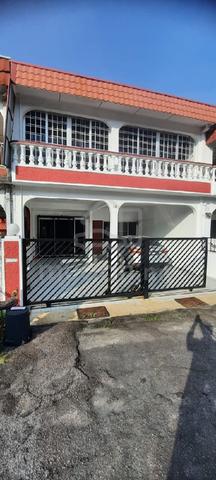 Double Storey House in Kluang 1