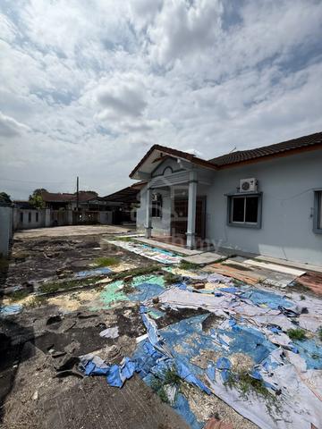Mutiara Rini @ Single Storey Corner For Sale 1