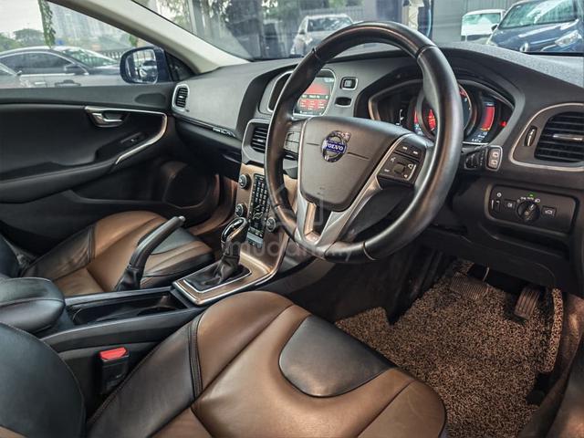 2016 Volvo V40 T5 2.0 CROSS CLOUNTRY - 5