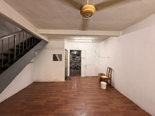 【 available for company workers 】 2 Storey House, Rawang Perdana 1 1