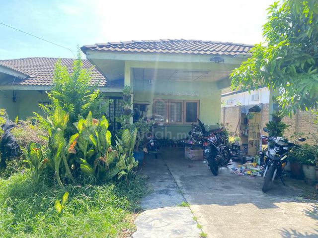 Banglo Setingkat Tanah Luas Taman Seri Dermawan Tasek Ipoh 1