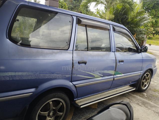 2002 Toyota UNSER 1.8 GLI FACELIFT (A) - 3