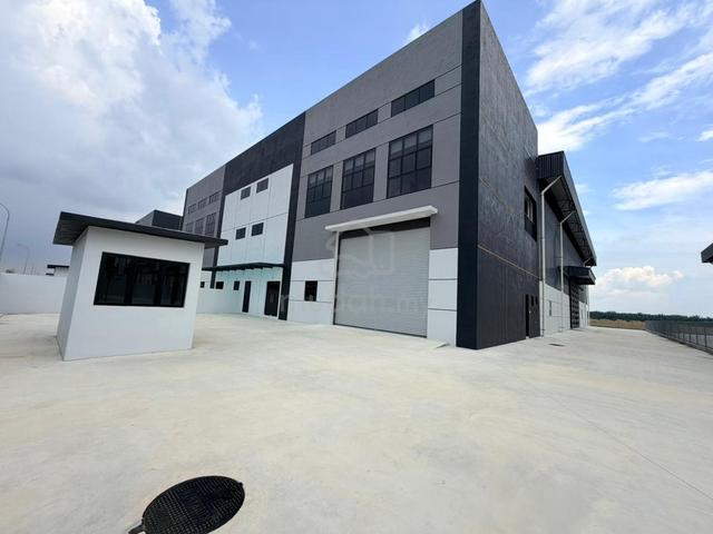 Klang KIIP Kapar Brand New Semi-D Factory For Sale 1