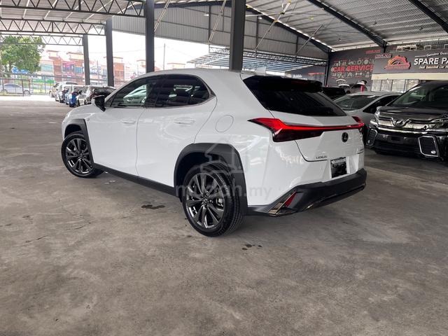 2021 Lexus UX 200 F-SPORT 2.0L (A) - 4