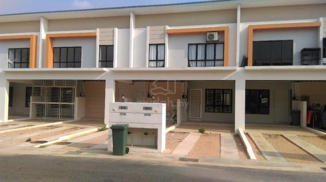 Full Loan Townhouse @ Villa Kesuma Bandar Tasik Kesuma Unit Bawah 1