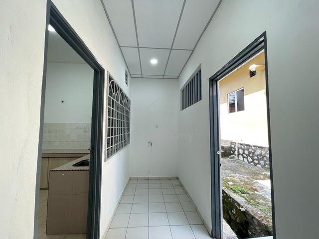Tmn Wangsa Permai, 2 Storey, New Touch Up, Gated and Guarded 4