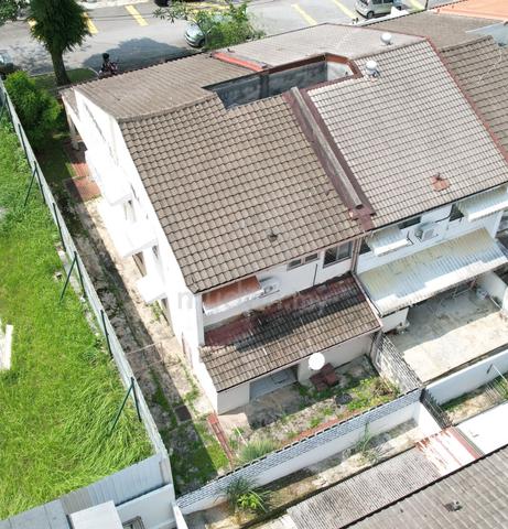 Freehole Double Storey End Lot Terracee Jalan Telawi Bangsar KL 1