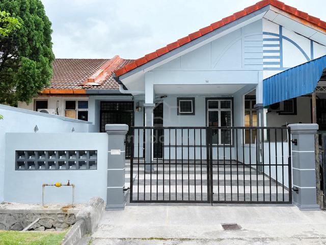 Rumah Full Reno Taman Pasir Putih Pasir Gudang 100% loan 1