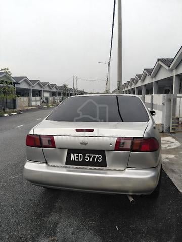 1995 Nissan SENTRA 1.6 L (A) - 5