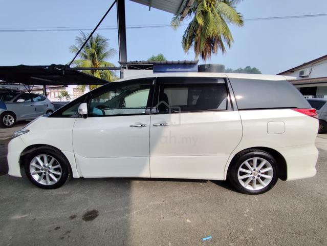 New Stock Toyota Estima 2.4 Aeras 2011 - 5
