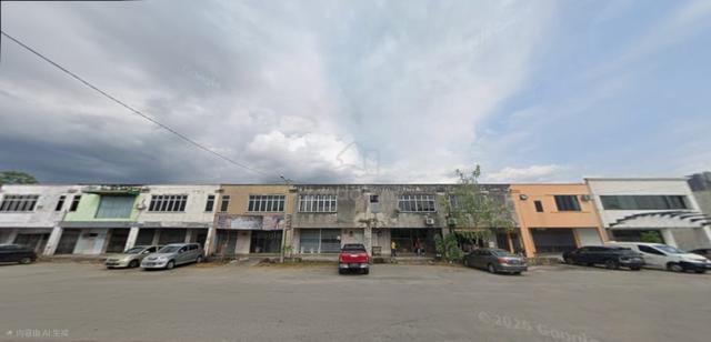 Kajang Utama Corner 1.5 Storey Link Factory Available for Lease 1