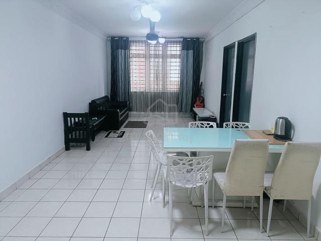 Putatan Platinum Apartment 1