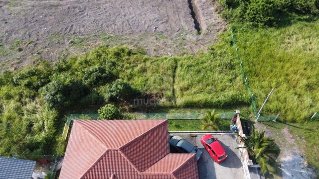 Lot Banglo Salak Tinggi Sepang 1