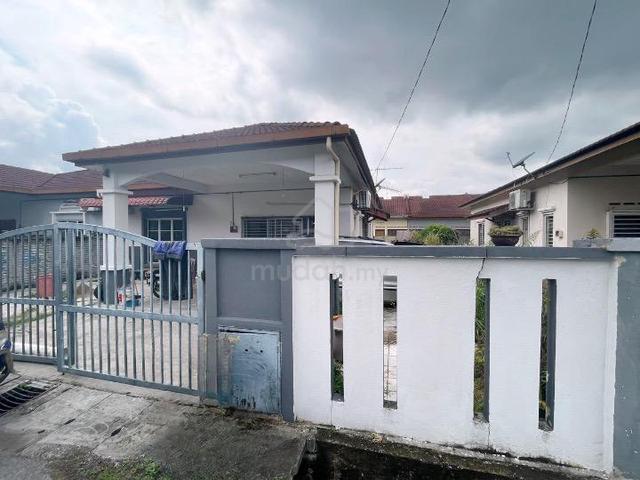 [SIMI-D 44X65] Telok Panglima Garang Taman Telok Single Storey Semi-D 1