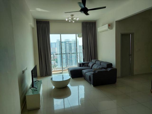 Straits Garden Condominium 1